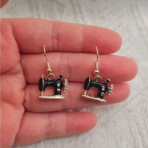 🧵New! Black & Gold Sewing Machine Dangle Earrings w Rhinestones w Gift Bag